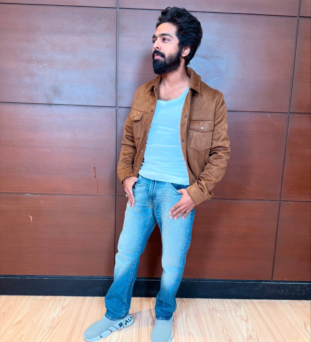 gvprakash's tweet photo. Interviews time for #Kingston . C u in theatres March 7th https://t.co/vNIY9Biwgk