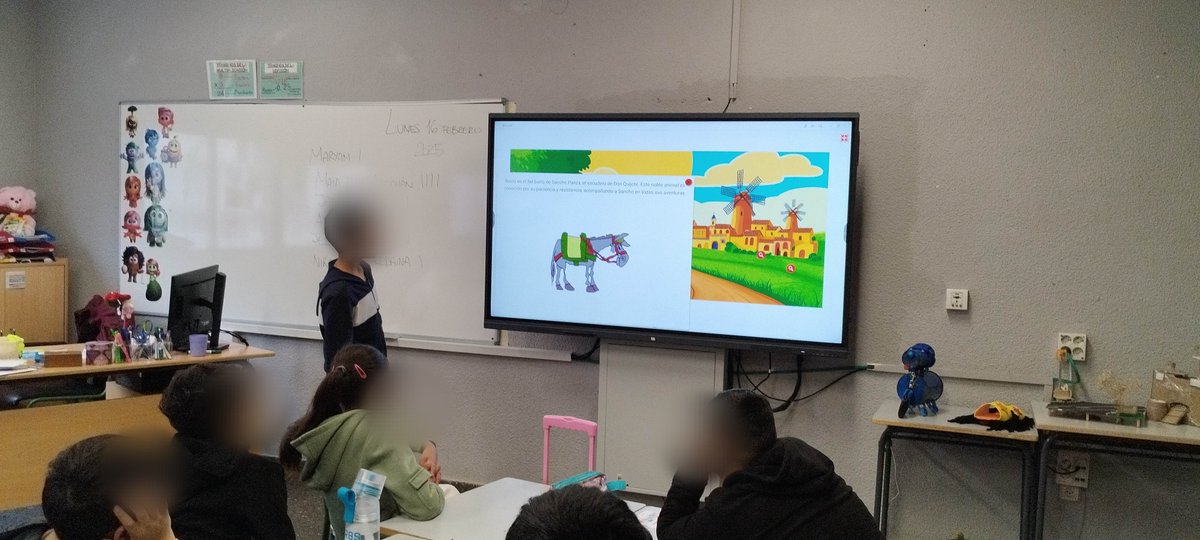 jmpadi2002's tweet image. ¡Te invitamos al fascinante reto de combinar el legado de Don Quijote con la robótica! 🤖📚 ¿Cómo puede la tecnología ayudarnos a entender mejor los valores del Quijote? ¡Un reto que une la literatura y la innovación! en educa2.madrid.org/web/centro.cod…💡✨ #CMadridElQuijote