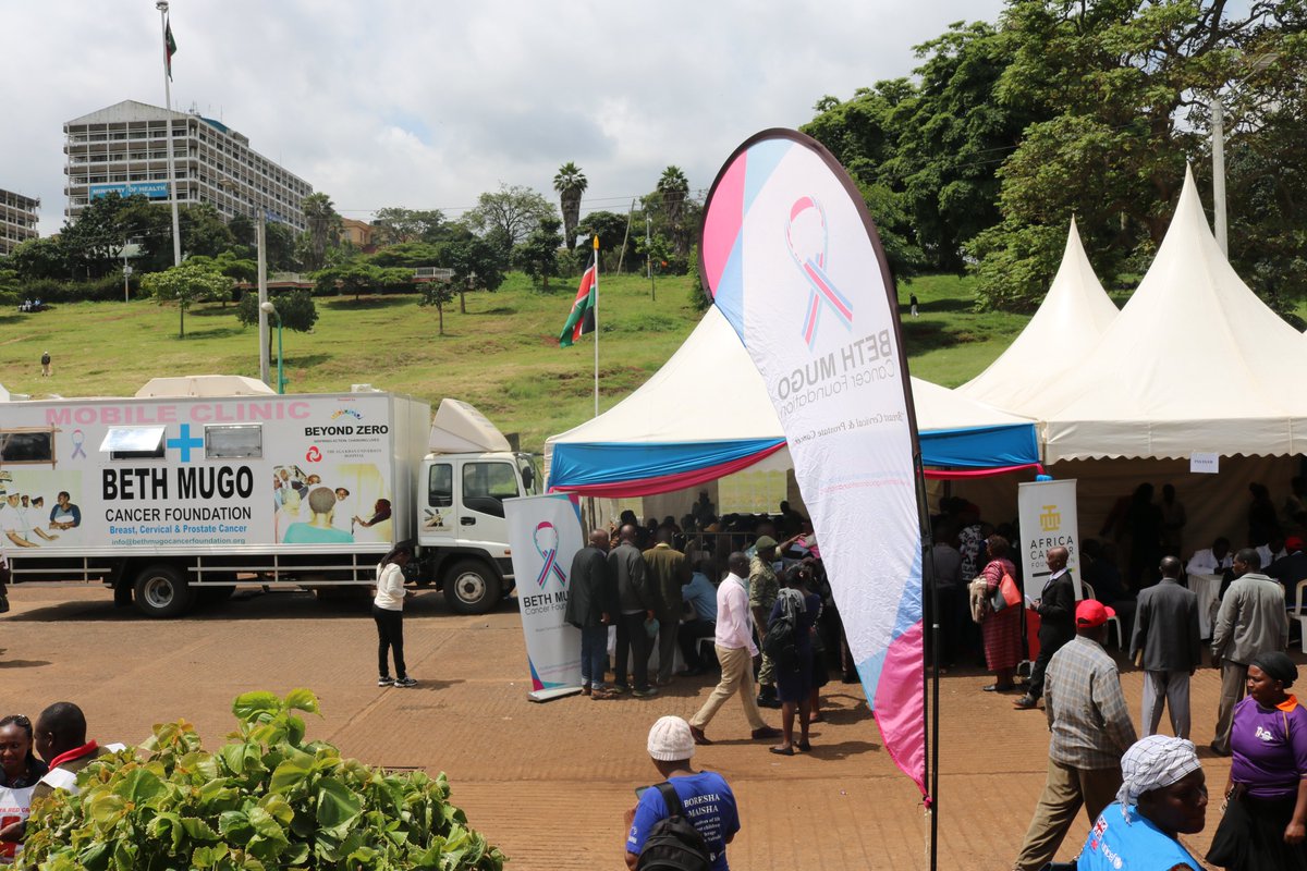 Men over 40, especially those with a family history of prostate cancer, should prioritize regular check-ups. Maintaining a healthy lifestyle 
Let's break the silence and encourage open conversations about men's health. Early detection is the best protection!
#GetScreened