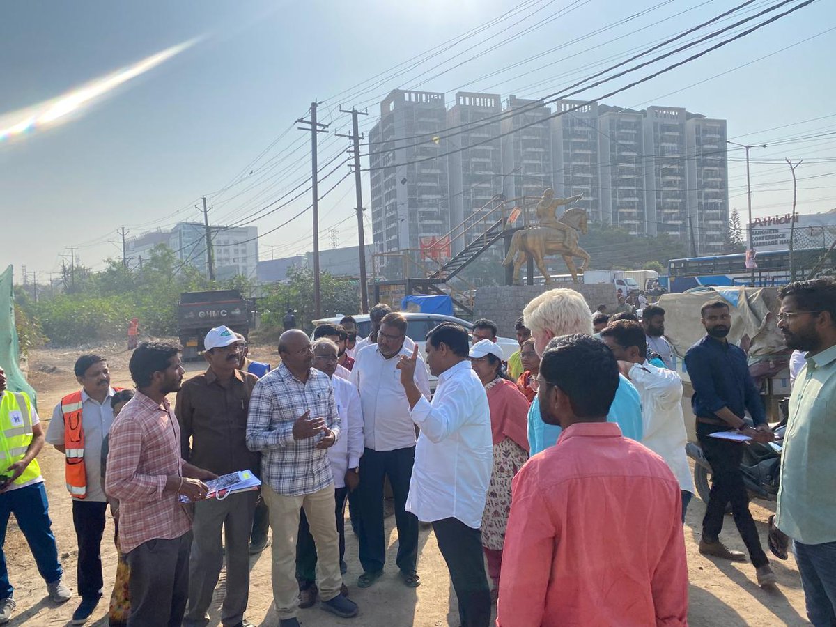 DC CHANDANAGAR (@dc21ghmc) on Twitter photo Today morning zc sir Slp inspected at Gangaram Cheruvu & Patel Kunta Cheruvu to develop lakes bunds , beautification along with Dc-21,CE HMDA & officers , Irrigation & GHMC officers in chandanagar circle Dc-21 chandanagar <a href="/ZC_SLP/">ZC SERILINGAMPALLY ZONE GHMC</a> <a href="/gadwalvijayainc/">Vijayalaxmi Gadwal, GHMC MAYOR</a> <a href="/CommissionrGHMC/">Commissioner GHMC</a> <a href="/GHMCOnline/">GHMC</a> Today morning zc sir Slp inspected at Gangaram Cheruvu & Patel Kunta Cheruvu to develop lakes bunds , beautification along with Dc-21,CE HMDA & officers , Irrigation & GHMC officers in chandanagar circle Dc-21 chandanagar <a href="/ZC_SLP/">ZC SERILINGAMPALLY ZONE GHMC</a> <a href="/gadwalvijayainc/">Vijayalaxmi Gadwal, GHMC MAYOR</a> <a href="/CommissionrGHMC/">Commissioner GHMC</a> <a href="/GHMCOnline/">GHMC</a>