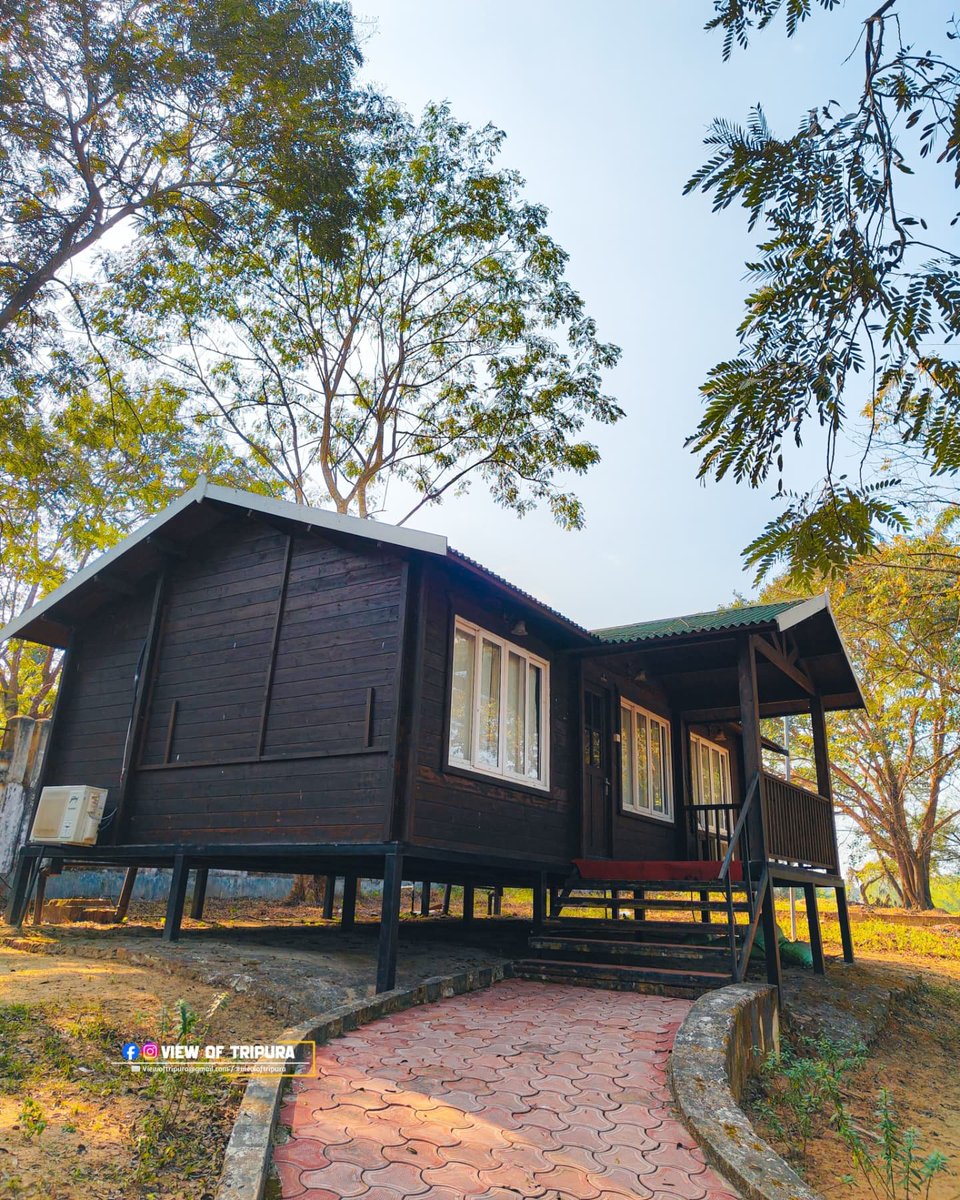 JamatiaLakit's tweet photo. Embracing the serenity of nature ๐๐
TTAADC Gairing Log Huts ๐
๐ Khumulwng, Opposite Zonal Office, Tripura.#viewoftripura #viewofagartala #nature #naturephotography #naturelovers #naturelover #naturegeography #naturephotographer #tripuratourism #loghut #outing #outingplace https://t.co/jvz5CQKGkZ