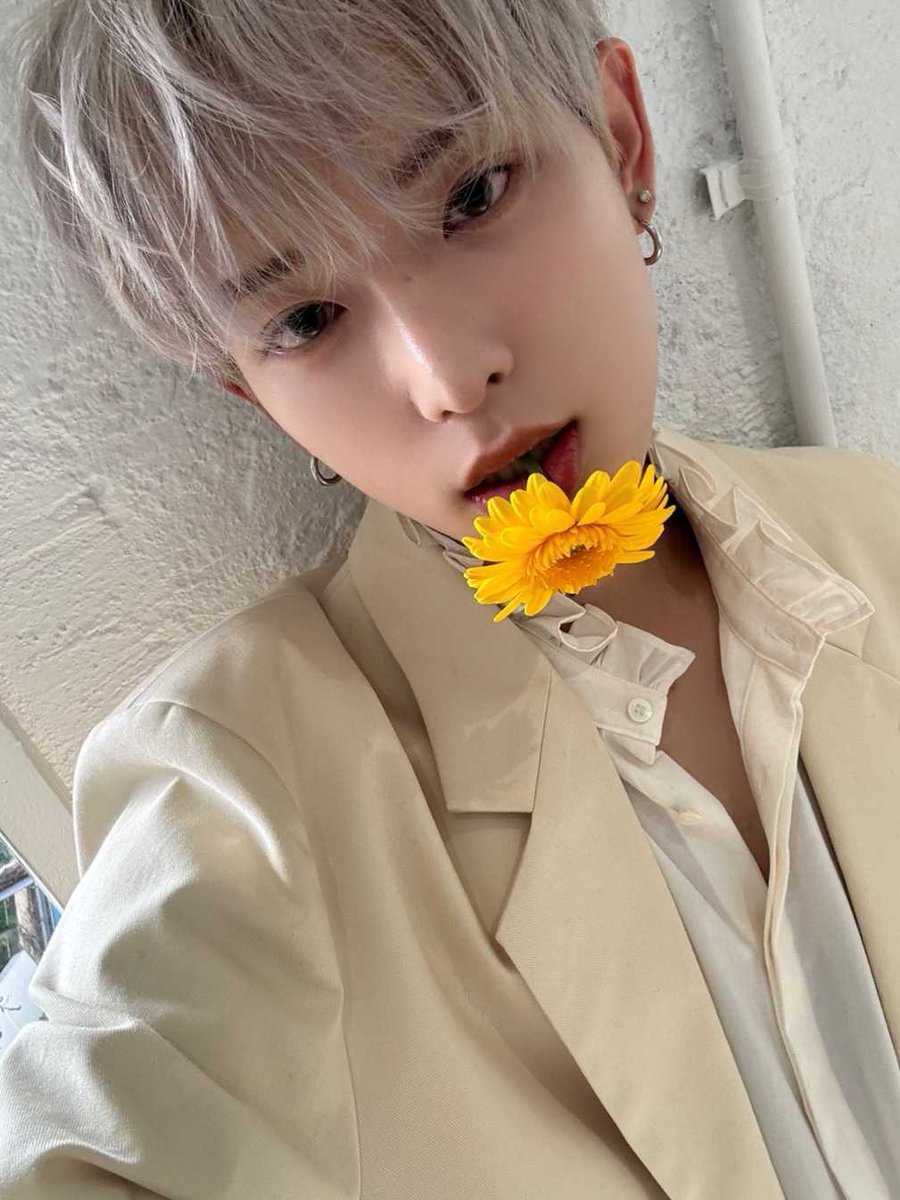 andTEAM_members's tweet photo. 🌼.*

#andTEAM #HARUA https://t.co/VE62IYnnYs
