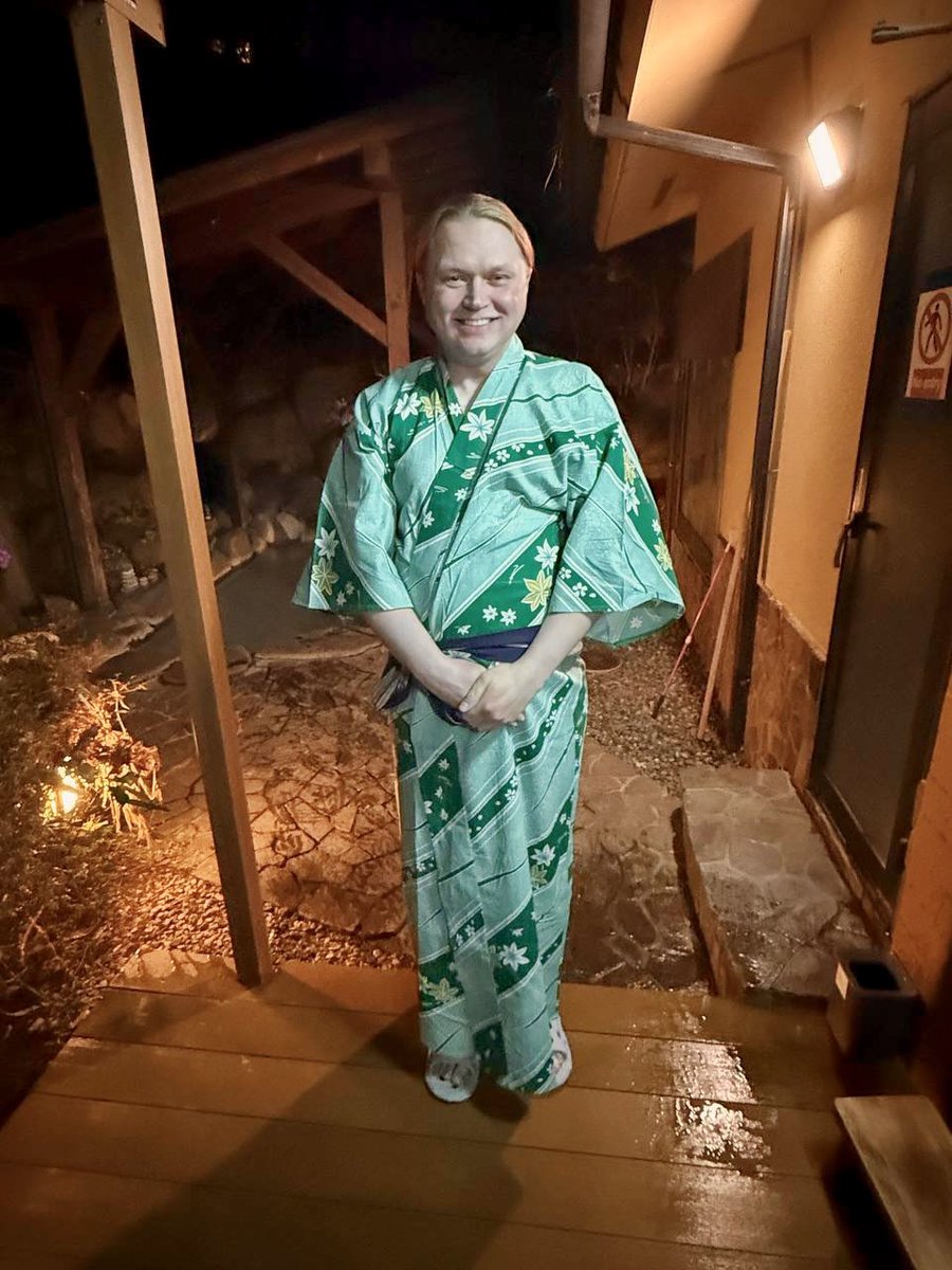 Got to wear a Yukata; I gotta say, I look pretty damn cute in one. ;3