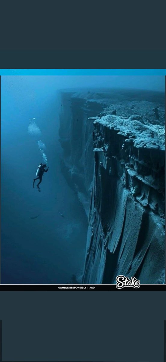 utdnelly's tweet photo. The terrifying beauty of the Ocean. 

A thread https://t.co/YaBwvymE4A