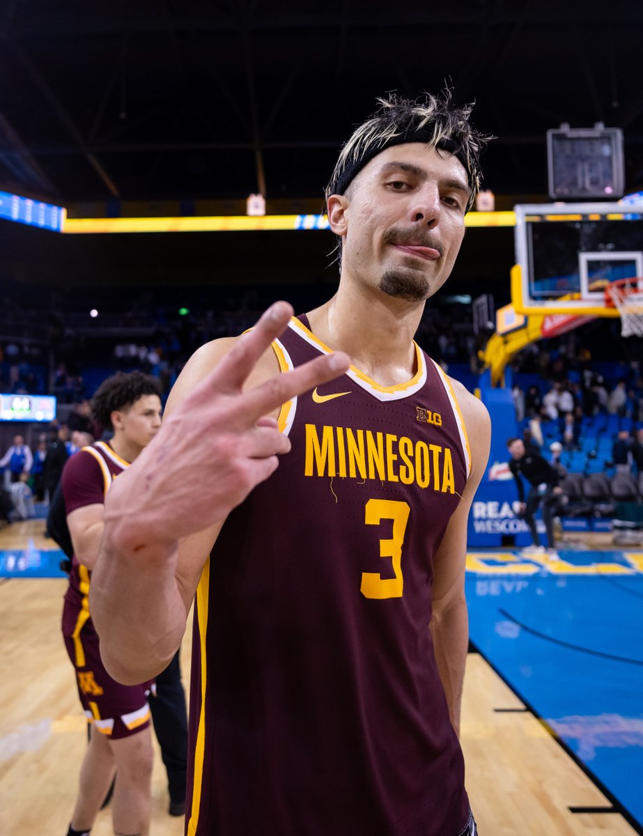 2nd Half Points Tonight:

This man - 27
UCLA - 27

<a href="/Dawson23lee/">Dawson</a>