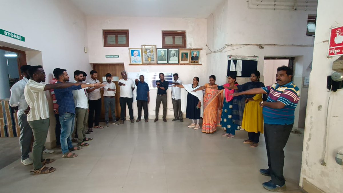 🌿 Join us in celebrating Swachhata Pakhwada from 16th Feb to 28th Feb 2025! The pledge was sworn by all the Officers/Officials committed to maintaining cleanliness &amp; healthier environment." Together, we can build a cleaner, sustainable future! 💚#SwachhataPakhwada