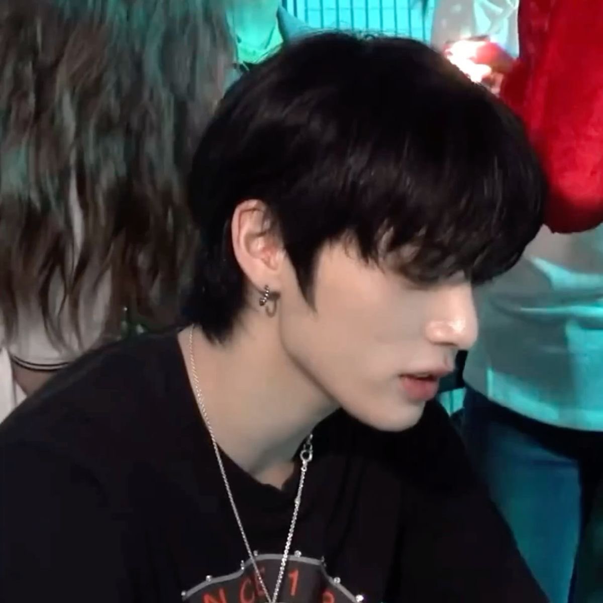 taesanvi's tweet photo. he’s so gorgeous #태산 https://t.co/3PZHyQ0A7r