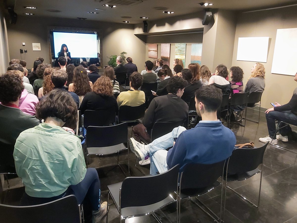 Bilbao Metropoli 30 (@bilbaometropoli) on Twitter photo #BilbaoMetropoli30 welcomes a group of 33 students from the L'Ecole Urbaine in Paris. With its 400 students and 120 professors, the L'Ecole Urbaine is part of the most important political science university in France, the second in the world: <a href="/sciencespo/">Sciences Po</a>
#international #Bilbao #BilbaoMetropoli30 welcomes a group of 33 students from the L'Ecole Urbaine in Paris. With its 400 students and 120 professors, the L'Ecole Urbaine is part of the most important political science university in France, the second in the world: <a href="/sciencespo/">Sciences Po</a>
#international #Bilbao