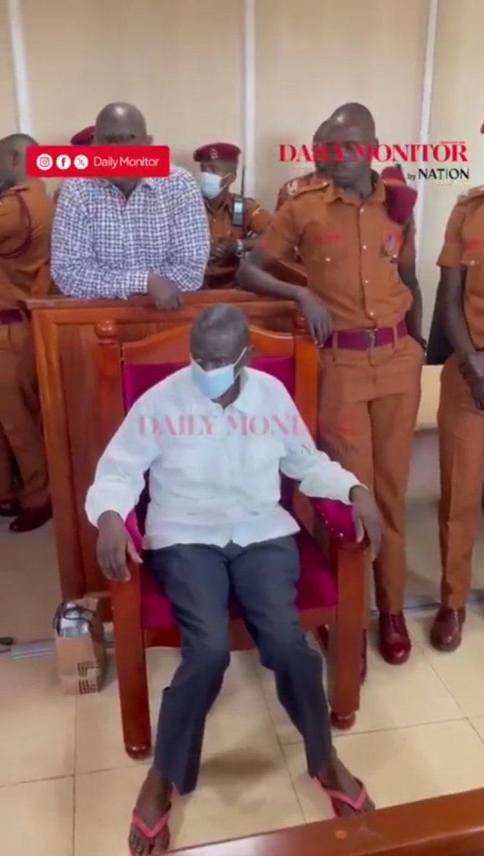 Winnie Byanyima (@winnie_byanyima) on Twitter photo Here he is, my hero!
You will not break his resolve.
President <a href="/KagutaMuseveni/">Yoweri K Museveni</a> and your son the army chief <a href="/mkainerugaba/">Muhoozi Kainerugaba</a> Here he is, my hero!
You will not break his resolve.
President <a href="/KagutaMuseveni/">Yoweri K Museveni</a> and your son the army chief <a href="/mkainerugaba/">Muhoozi Kainerugaba</a>