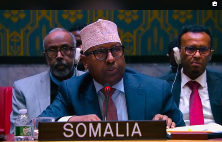 Dalkajournal's tweet photo. Wasiir Fiqi oo ka qayb galay kulan heerkiisu sarreeyo oo lagu qabtay New York https://t.co/GaxLcQcJHG via @WARGEYSKA DALKA https://t.co/n7kwvxnpvK