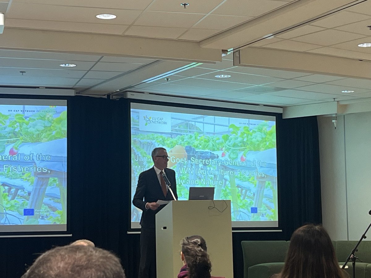 EU Cap network on Robotics and AI in farming starting in Utrecht - really interested to see what technologies may be available in the hopefully near future