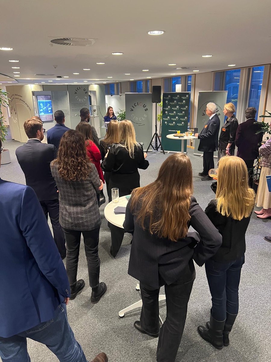 Maiken Umbach (@maikenumbach) on Twitter photo MEP Teodorescu Mawe <a href="/alicemedce/">Alice Teodorescu Måwe</a> gave a powerful speech at the Vicious Circle in the European Parliament in Brussels last night MEP Teodorescu Mawe <a href="/alicemedce/">Alice Teodorescu Måwe</a> gave a powerful speech at the Vicious Circle in the European Parliament in Brussels last night