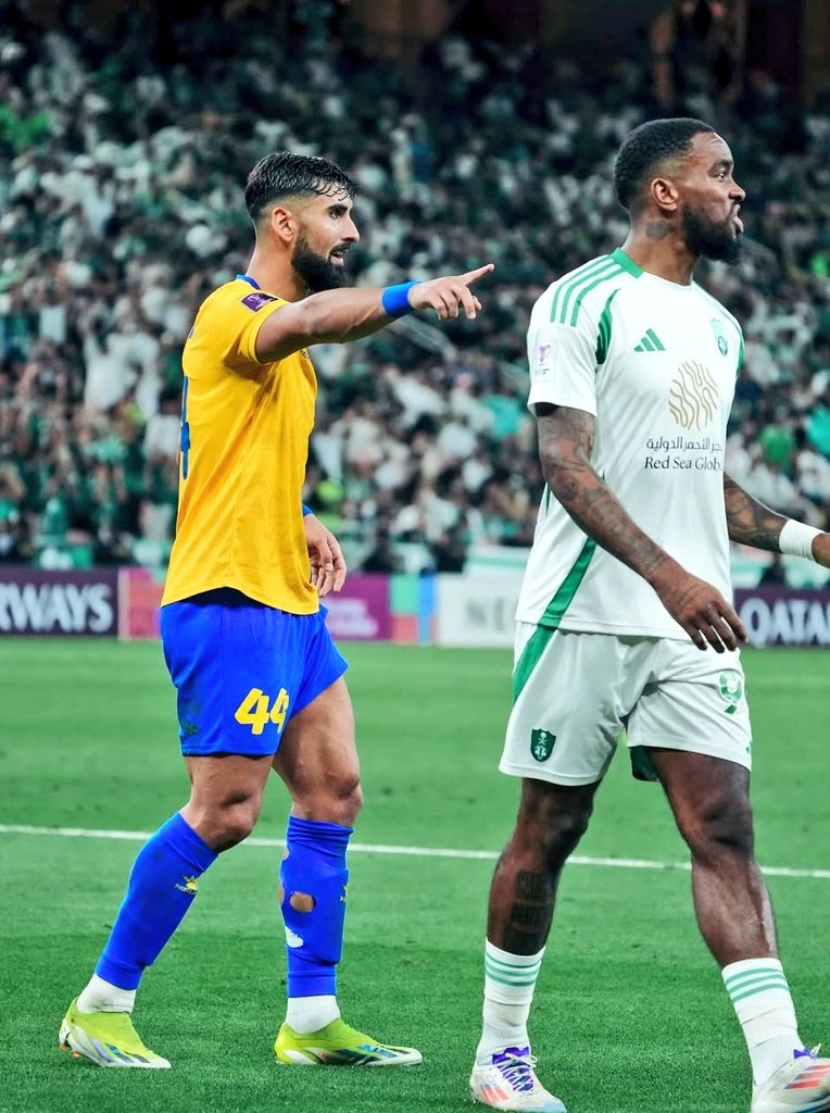 IndianFootyBest's tweet image. Ex-#NEUFC defender Yasser Hamed featured against Riyad Mahrez, Roberto Firmino, Franck Kessié, and Ivan Toney of a star-studded @ALAHLI_FC team, in yesterday&apos;s #ACLElite match!

The Palestinian centre-back now plays for Qatari club @ALGHARAFACLUB, in the country&apos;s top-tier 👀 🔥