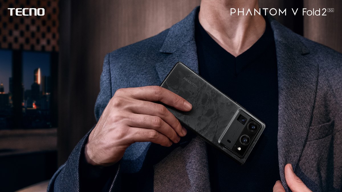 TECNOMobileRW's tweet photo. Achieve a seamless blend of elegance and efficiency with PHANTOM V Fold2 5G that's thin, light, and pocket-ready.
Elevate your stylish with #phantomseries 💯
#tecnoai #phantomvfold2 #extrafoldeasyflip #flipyourstyle https://t.co/2W8lwL23jq