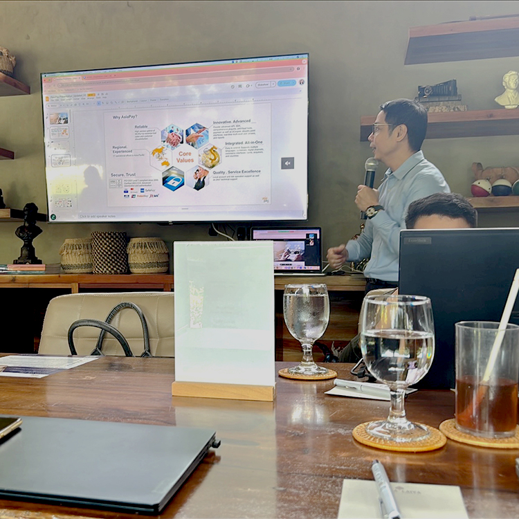 PesoPay's tweet photo. AsiaPay Philippines meets with the Association of Hugom and Laiya Resorts Owners. Our Associate Director – Sales and Marketing, Mr. Mike Emaas was invited to talk about expanding hospitality market by unlocking digital payments. #AsiaPay #AsiaPayPH #PesoPay https://t.co/ozX0uYpzFD