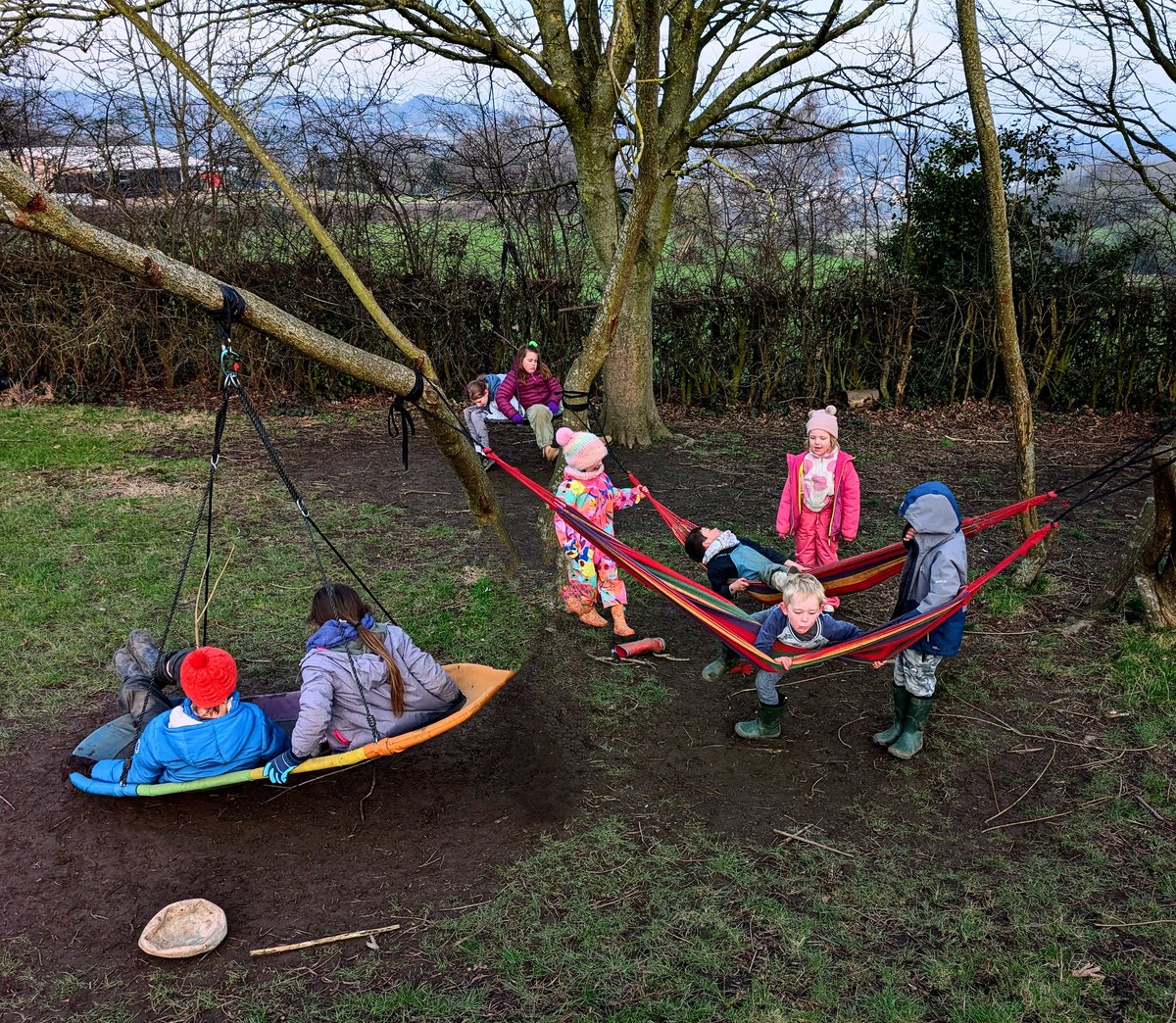 Our first 2025 holiday camp kicked off with a sunny bright start! Fancy seeing something like this in your schools during term times get in touch, you don't know what you're missing 😉 
<a href="/BfdForestSchls/">Bradford Forest Schools</a> #forestschool #outdoorlearning #schoolholidays #bushcraft #leeds #bradford