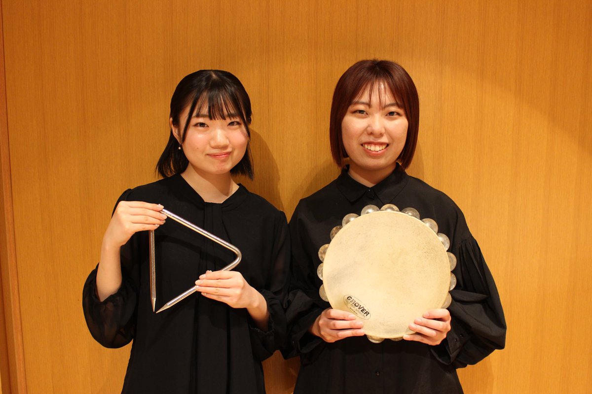 #打のとき　まであと7日です。

次の紹介は学部3年です
左から
岩田一花さん
佐野七海さんです。
マリンバ専攻のお2人、今回の演奏会では核となるパートを担います🥁

ご来場お待ちしております