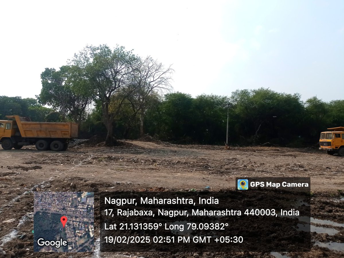kunalmourya01's tweet photo. Illegal Tree Felling at Medical Square : Once again, trees are being illegally cut in TB Ward , opp. Aures Hospital, #Nagpur. Our environment is under threat Authorities must take immediate action to stop this destruction.
@vrNagpur @ngpnmc 
@anjaya1905 

 #ActNow https://t.co/5HVv8ntGoE
