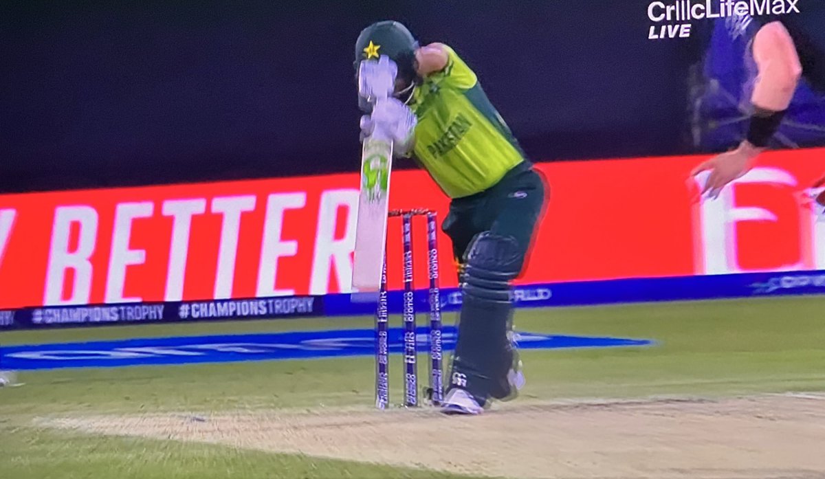 _Break_Free___'s tweet image. Picture perfect!
Babar Azam at his elegant best
#ChampionsTrophy
#PakistanCricket
#BabarAzam