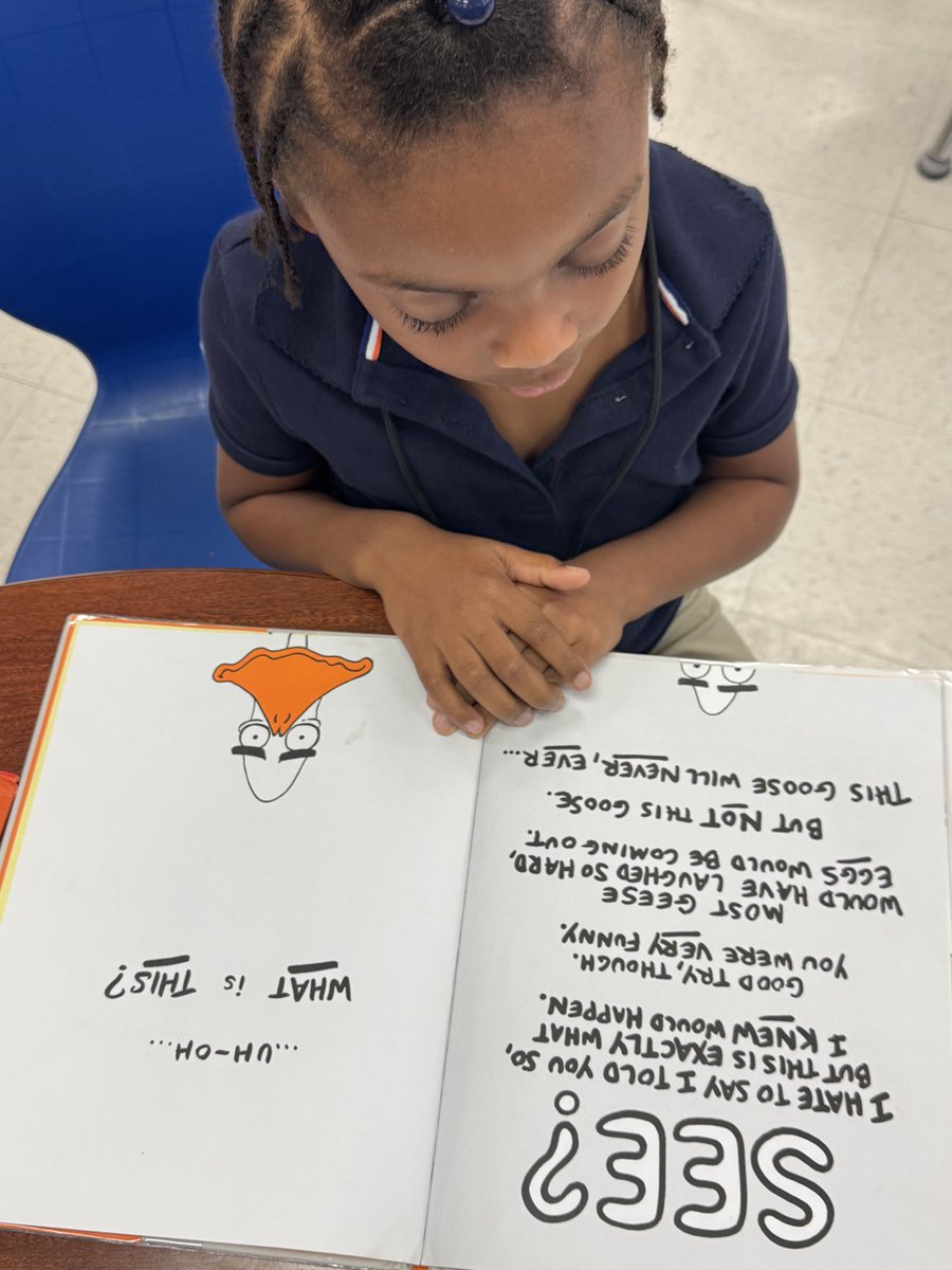EpsteinCaroline's tweet image. This is how we create readers @BinksForestES, not passages and testing. Bring back the books and magic happens 💙! @emapbc @MichellaLevy @McneecePatrick @MsKarenBerard @pbcsd @Ed_Tierney1 @EducationFL #lovemylibraryPBCSD