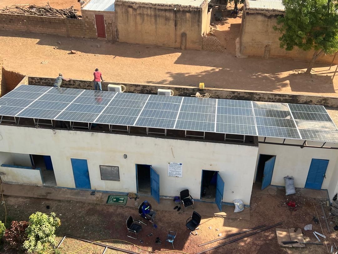 SOMAGEPSA's tweet image. La SOMAGEP-SA accélère l’amélioration de l’accès à l’eau potable avec une production décarbonée
Dans le cadre de l’amélioration continue de la desserte en eau potable, la Société Malienne de Gestion de l’Eau Potable (SOMAGEP) .... buff.ly/3Qnqye2