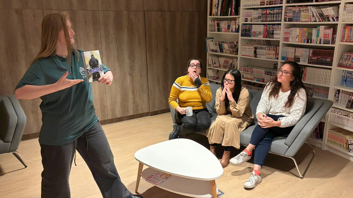 Quand on a appris que <a href="/io_mangas/">Mangas.io</a> passerait dans #QVEMA, on a essayé d'imaginer quel manga on pouvait présenter au jury 😁
Et vous, quel manga auriez-vous présenté ? #QVEMANGA