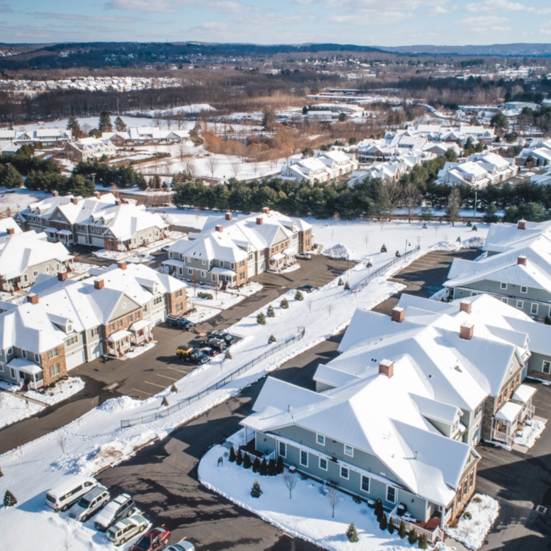 Living in CT, snow is inevitable. But nice to know you can stay cozy indoors while our maintenance team takes care of the shoveling when the flurries start. ❄️