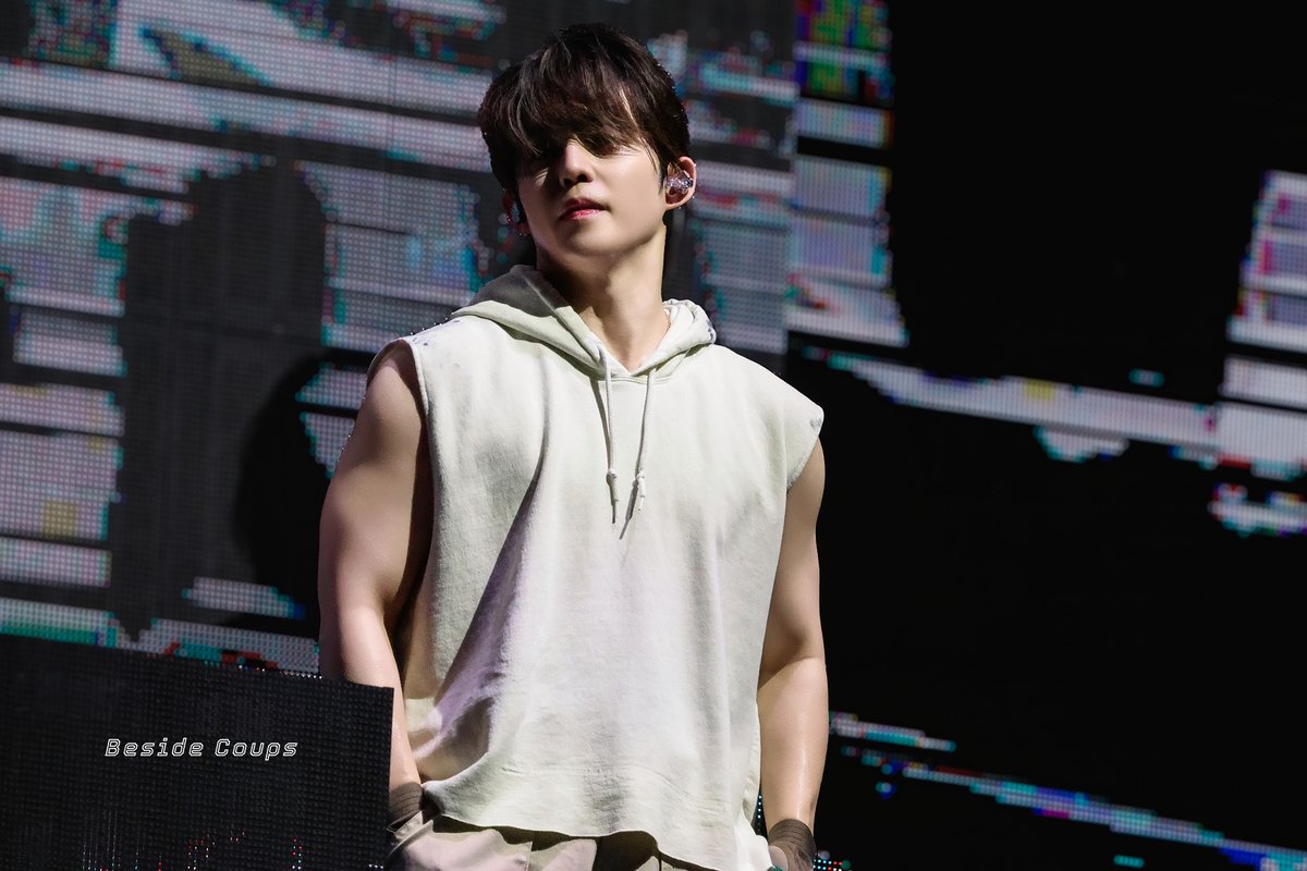 250216 SEVENTEEN RIGHT HERE IN BANGKOK  
#SCOUPS #에스쿱스 #seventeen #세븐틴 #최승철 #エスクプス #RIGHTHERE
<a href="/pledis_17/">세븐틴(SEVENTEEN)</a>