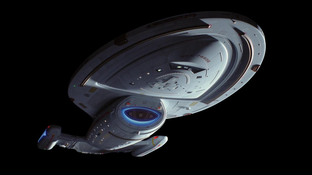 startrek_ships's tweet image. When I first laid my young eyes on the #IntrepidClass in &apos;94, I was in awe of the radical new design: no neck, flat warp pylons that changed angle for warp. It looked sleek, agile, and practical — especially compared to the D.
What were your 1st impressions of the Intrepid?