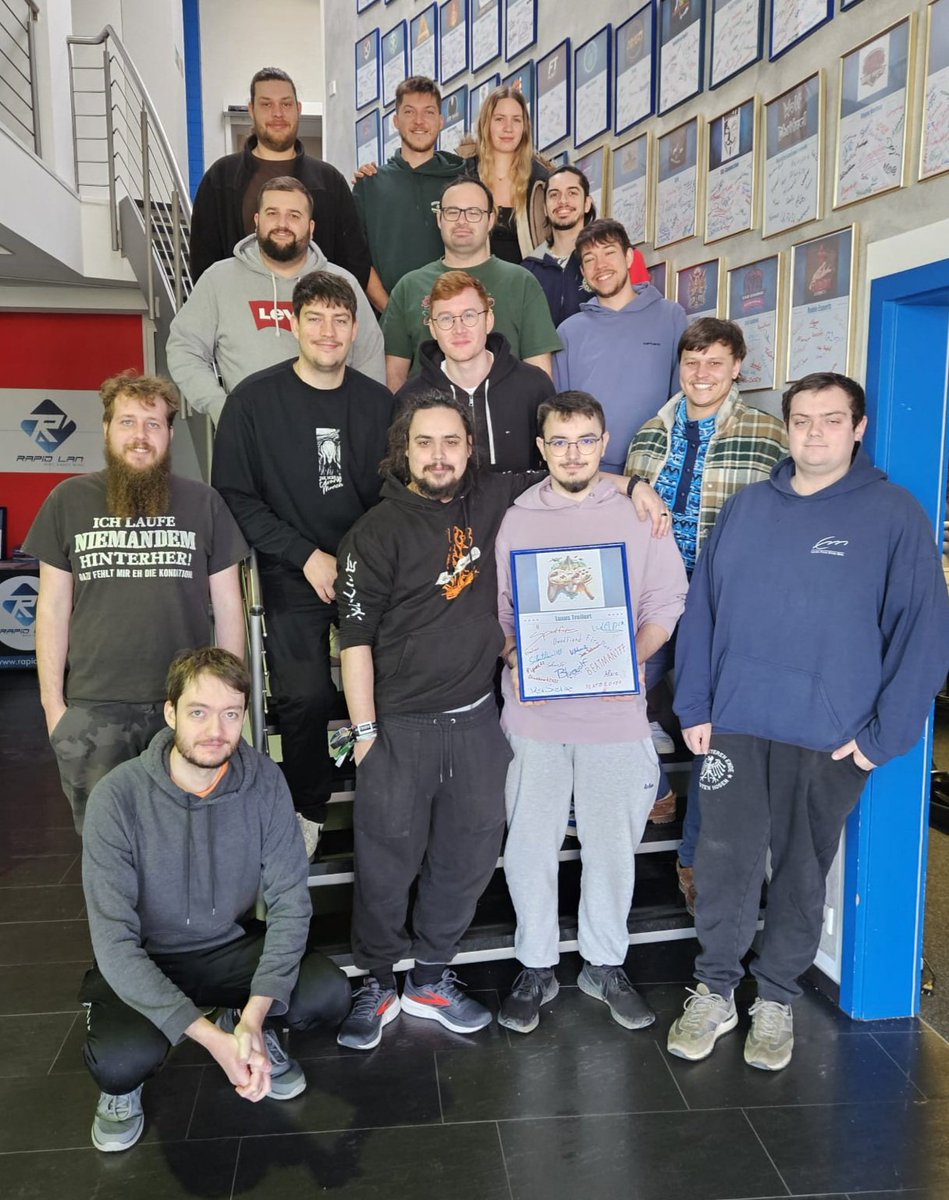 Heute ist unsere Stamm-Community "Luxus Trellert" aus dem Lan Haus abgereist. 

Die meisten von Ihnen reisen extra aus Luxemburg für uns an.😊

Vielen Dank für euren erneuten Besuch bei uns und kommt alle gut zuhause an.❤

rapidlan.de

#lanparty #lanhouse #gaming