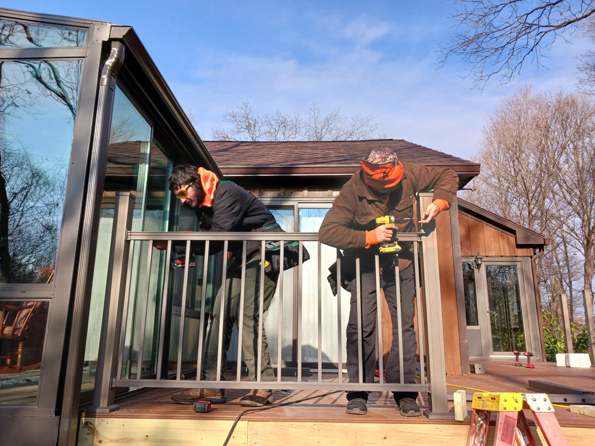 _AmericanRenew's tweet photo. Maintaining your #deck is key to its longevity. Follow these tips to keep your deck looking great: 📝

1. Regularly clean with mild soap and water. 🧼
2. Inspect for any damage or wear. 🔎
3. Apply a fresh coat of sealant every few years. ✨

https://t.co/kLACimrq3f

#ohio https://t.co/xkCpvwqJjz