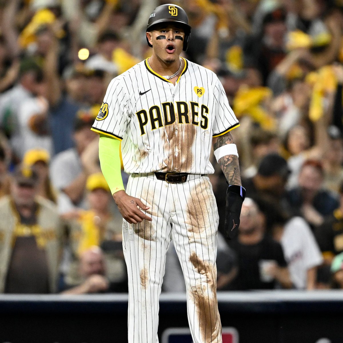 DKSportsbook's tweet image. 6 years ago today, the Padres signed Manny Machado to a 10-year, $300 million contract ⚾