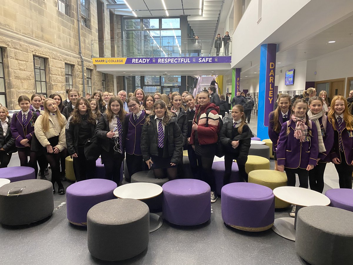 MarrPhysics's tweet photo. All set for #girlsintophysics at @UofGlasgow hosted by @IOPScotland - have fun folks! What a turnout from Marr too! #thisayrshiregirlcan #physicsrocks @MarrColOfficial @sacstem @MissGMcCallum https://t.co/h926byj4UR