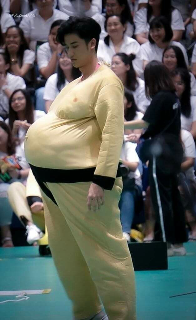 JeonKashyap9297's tweet photo. The Sumo fight i wanna see 🤧
#เตนิว #TayNewMissingHours
#Tawan_V #Newwiee #TayNew https://t.co/2AV5Mm2pnE