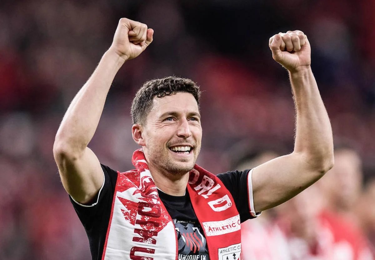 Difícil encontrar a un jugador que represente tanto lo que es el Athletic en todos los aspectos. Ejemplo como persona, capitán, futbolista... dentro y fuera del campo. 

Se merece un título y mucho más a final de temporada. Eterno gudari.