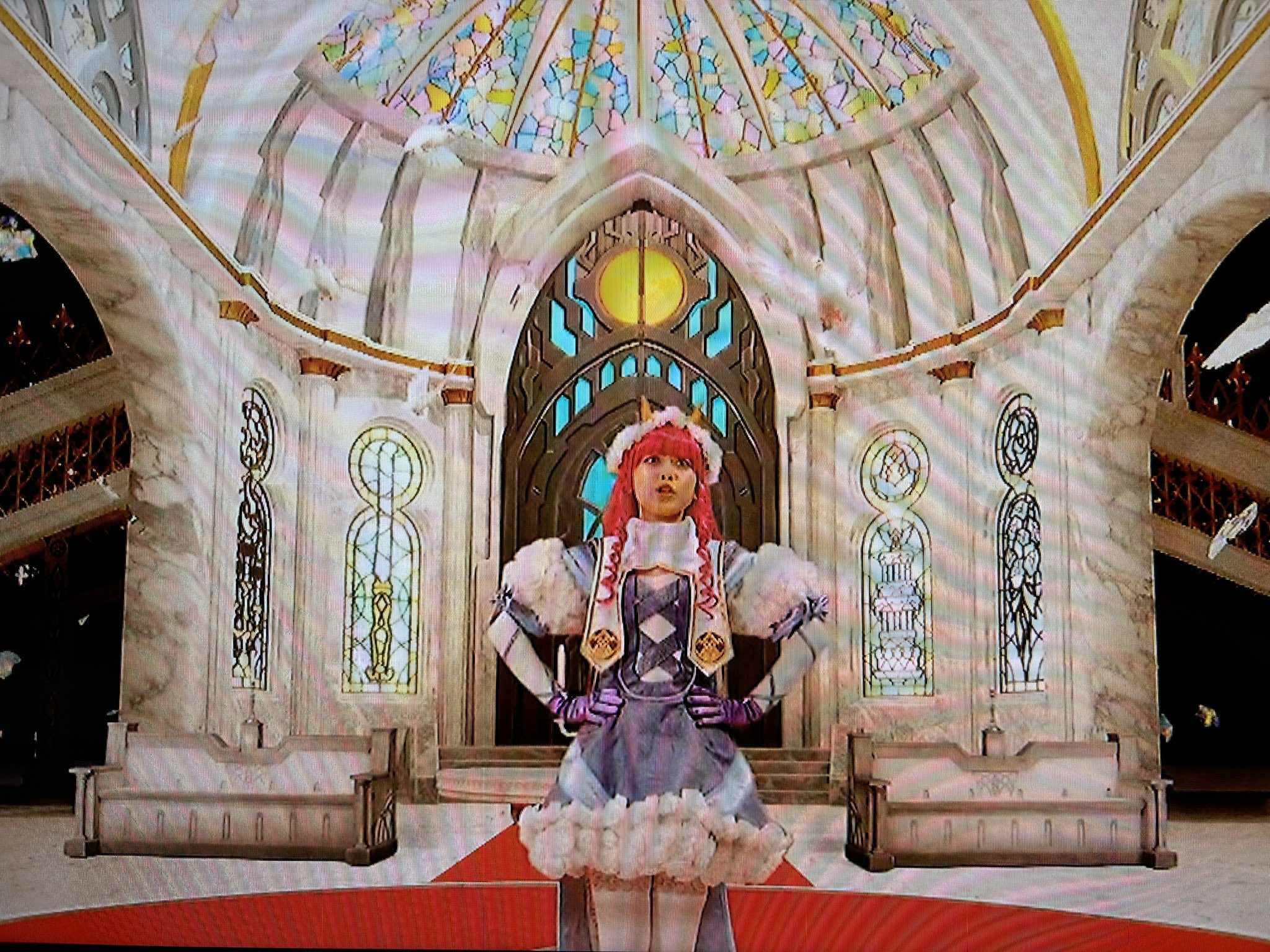 ひよこ様ページ　✴︎バレリーナブーケ　打ち合わせ中 カラーとミディファレノの バレリーナブーケ。 . いまの季節だけ