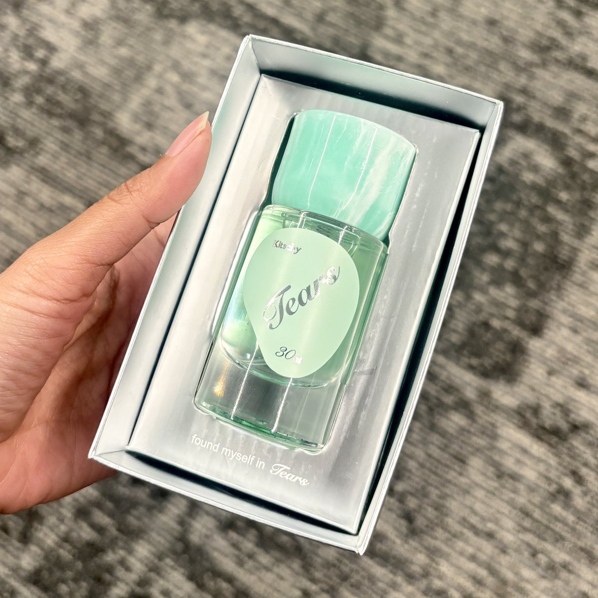 weh ni parfum coconut enak BGTTTTTT mana tahan lama pula bisa seharian…