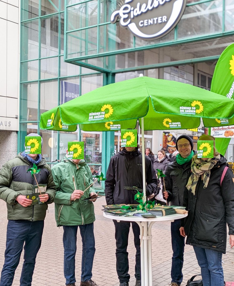CR_Observer's tweet image. Diesen Sonntag sind #Bundestagswahlen. Bitte geht wählen – gegen Rechts! Meine Empfehlung: die #Grünen. Die stärkste Partei im Bundestag, die es ernst mit dem Klimaschutz meint, für soziale Gerechtigkeit steht und die besten Antworten auf die geopolitischen Herausforderungen hat.