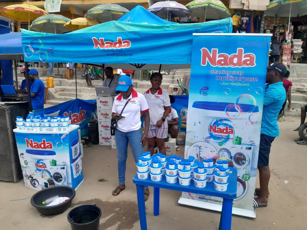 IyaAfrah's tweet image. We are on midterm,told my husband we want to come and help him sell Nada in the market,Man said no,just stay at home with my kids😄
Please buy Nada MSP from us
#19500 per carton.
Washing machine friendly,Delivery Nationwide
Location:Ikotun ,Egbeda Lagos
Kindly RT.🙏🏽need sales🙏🏽