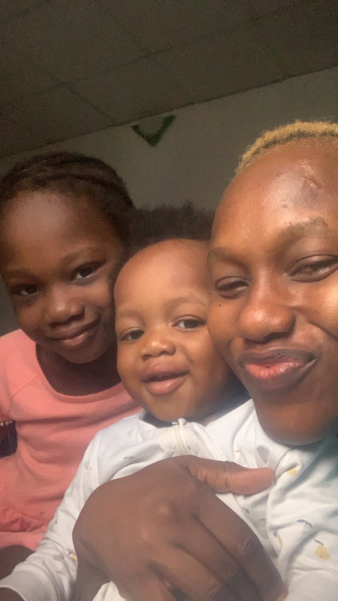 IyaAfrah's tweet image. We are on midterm,told my husband we want to come and help him sell Nada in the market,Man said no,just stay at home with my kids😄
Please buy Nada MSP from us
#19500 per carton.
Washing machine friendly,Delivery Nationwide
Location:Ikotun ,Egbeda Lagos
Kindly RT.🙏🏽need sales🙏🏽