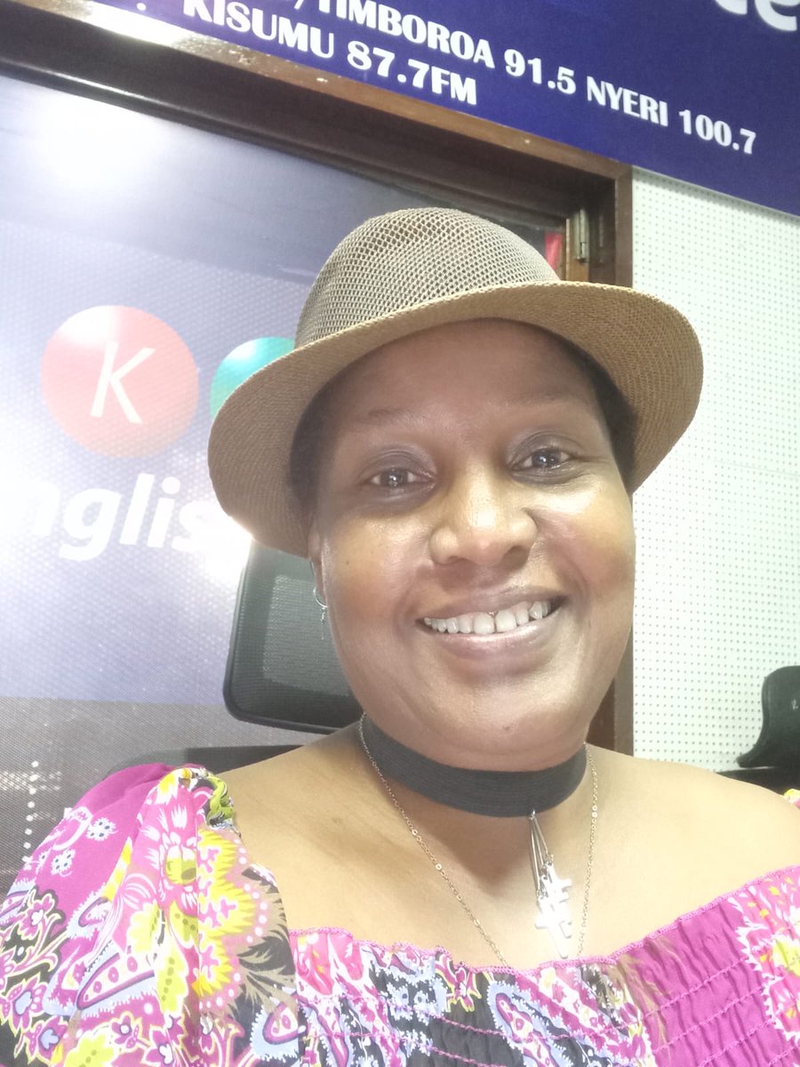 Wacky Wednesday is here! 🎶
Drop your song choice in the comments!
Theme: Songs that express "I love you" without saying the words.
Don't forget to use #SundownerKBC
🎧 Listen live: kbc.co.ke/radio/

FB: Ann Lemaiyan