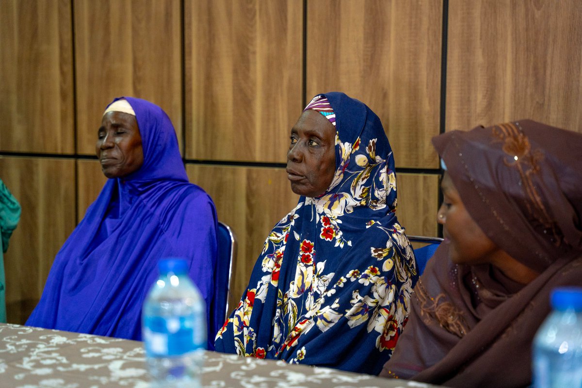 NIWIMNRO kicks off its inaugural capacity-building workshop!

Project Manager <a href="/AinaDairo/">Felicia Aina Dairo</a> welcomes artisanal women miners from North East Nigeria for a transformative training on skills development, safety, health insurance &amp; financial literacy.

#IndigenousWomenInMining #NIWIMNRO