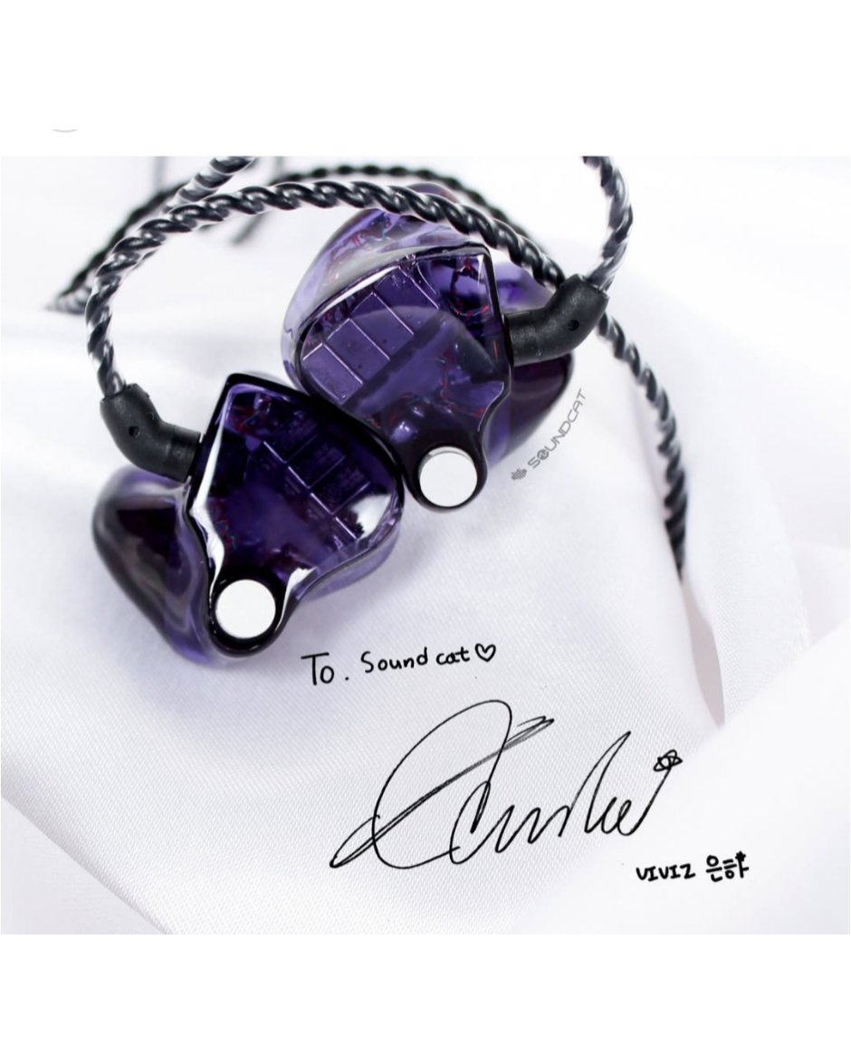 Gfriendfashion's tweet photo. Eunha @GFRDofficial Custom In Ear Monitor
#urieunhafashion
64Audio - A18s
#GFRIEND
#EUNHAFASHION https://t.co/Xa9NkDwgq6
