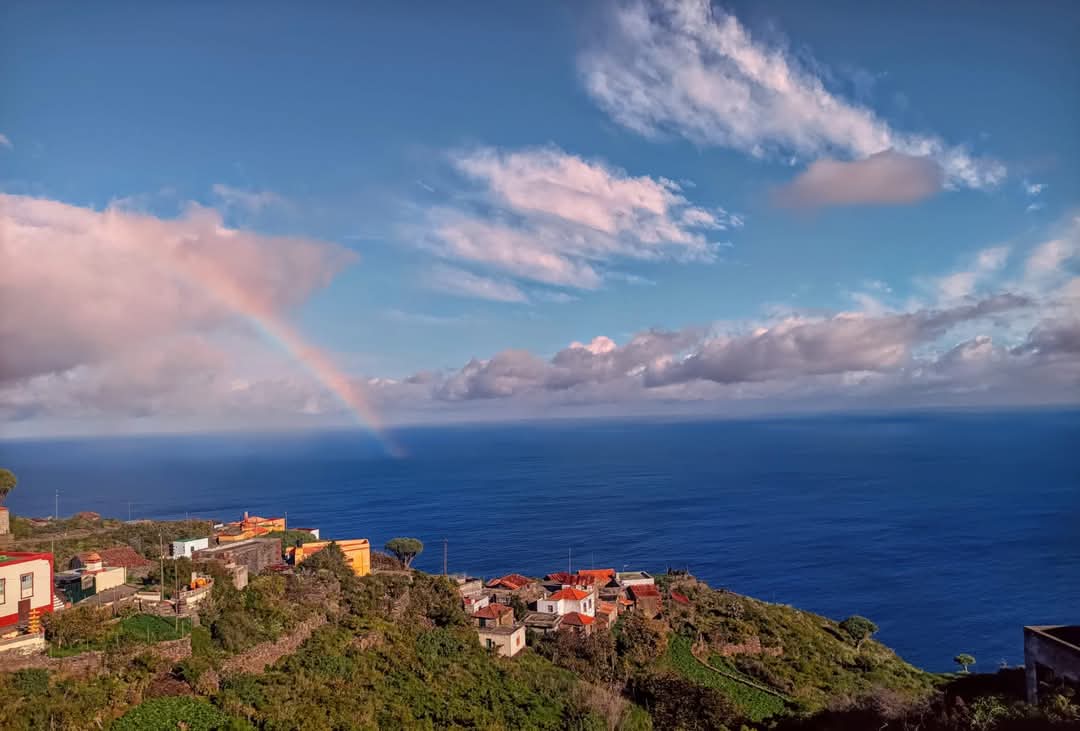El Tablado, Villa de #Garafía 💙✨🌈 #LoNatural 🌿 #LaPalma [📸 Ángel Roc.]
