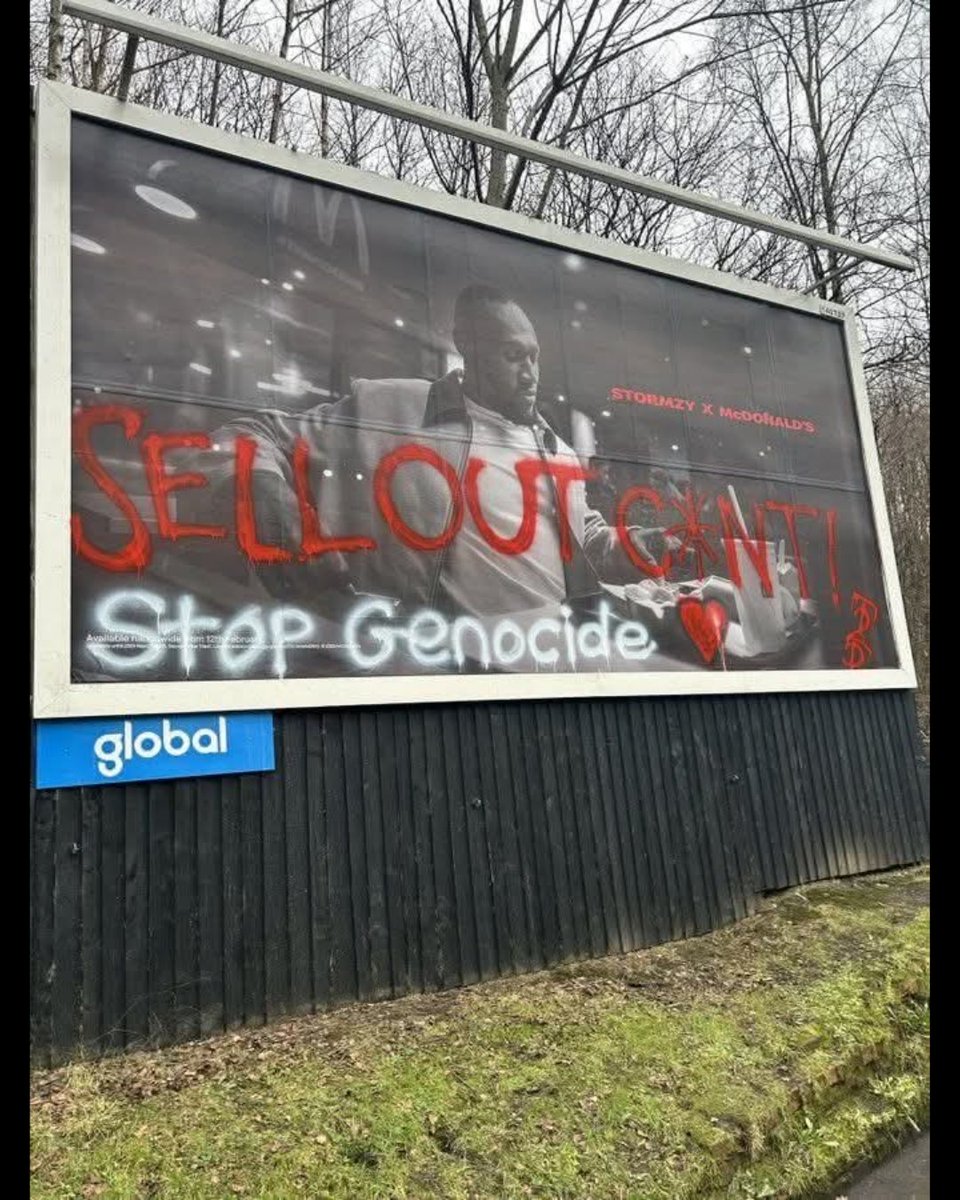 RedCardGlasgow's tweet photo. Glasgow, we ❤️ you!

#BoycottMcDonalds
#BoycottStormzy
#BoycottIsrael https://t.co/IKkqBnEiWr