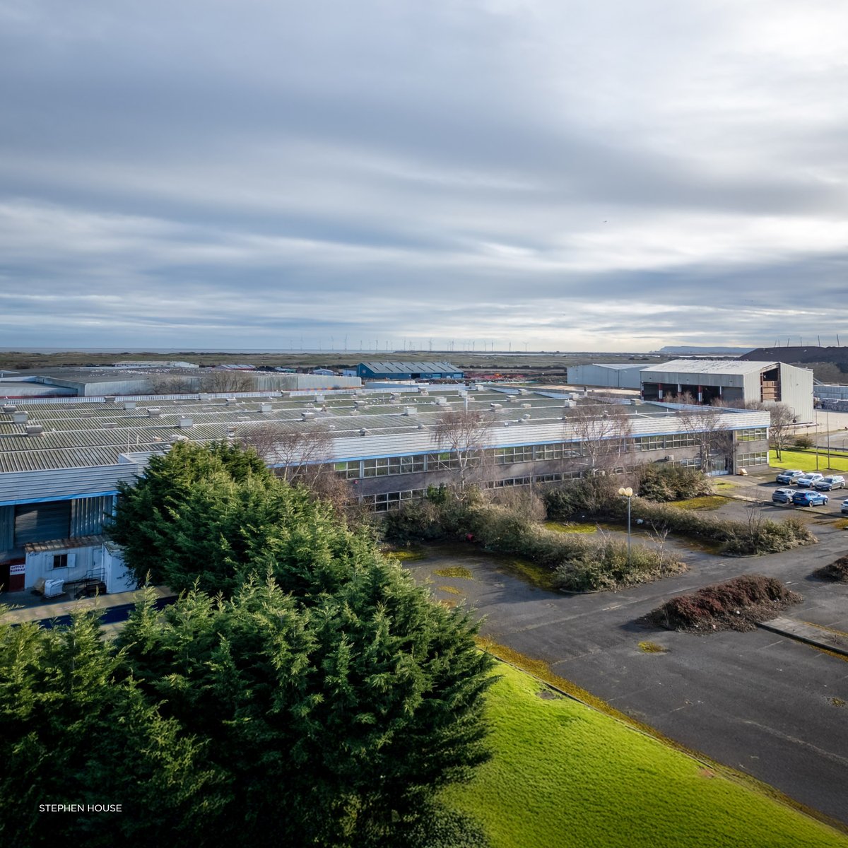 🚀JUST LAUNCHED🚀💥
High-Yielding Freehold Industrial Investments with Low Capital Value 

Contact our Commercial Team for further information:
Benjamin Stiles +44(0)20 7266 8537 | +44(0)7481 479 521 | b.stiles@estate-office.com #industrial #warehouse #investment #highyield