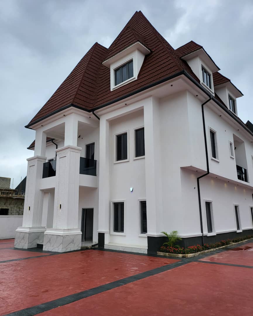 DNDULTIMATE's tweet photo. Super luxury 7 bedrooms fully detached duplex with penthouse and swimming pool 🏊 &amp; gym house with Solarsystem &amp; 2bq located in gwarimpa extension Abuja, going for 470m net 

Portable #nsppd mondaymotivatoin Davido Chika ike rejina obasa roya vallecano
Osun Edwin Clark Ned nwoko https://t.co/8vrF8nPfcB