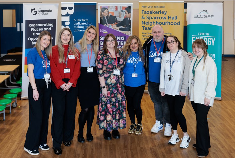positive_fpn's tweet photo. We had a fantastic morning at Fazakerley Primary in Liverpool last week with our partner @cobalthousing! 

Thanks to the #CareerCarousel, more than 60 local school children are feeling positive, inspired and confident about their future 🙌

Read more: https://t.co/EIFUXwMHfz https://t.co/fwh3OKGC0v