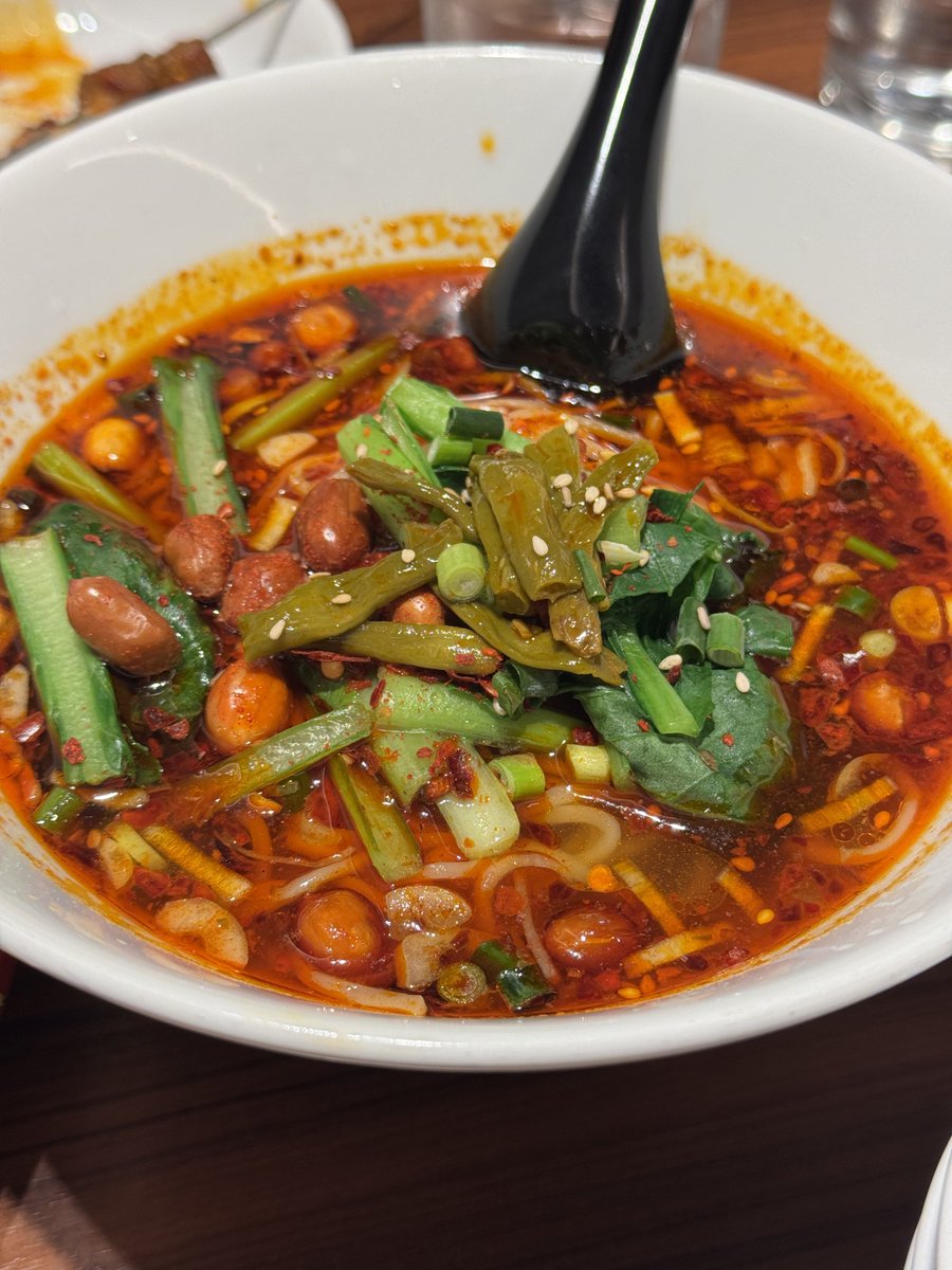Fuckcha_'s tweet photo. ＃려차돼지되는날
🍴우에노 후루사토아지 꿔바로우 마라면 칠리새우볶음 양꼬치 팽이버섯 꼬치

어제 다녀옴
지인들 일본 올 때마다 데려가는 곳인데
와 여태 마라면 안 먹어본 거 개손해 미쳤음
여기 오면 마라면＆꿔바로우 세트를 무조건 먹어야 됨
마라면 결국 두 번 시켜먹었음 … https://t.co/ygXSapp7OD
