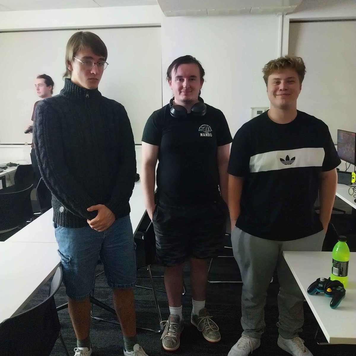 Congratulations to the top 3 for Ultimate Pop Off Village #227!
🥇Kite
🥈Legacy
🥉CarSeatus